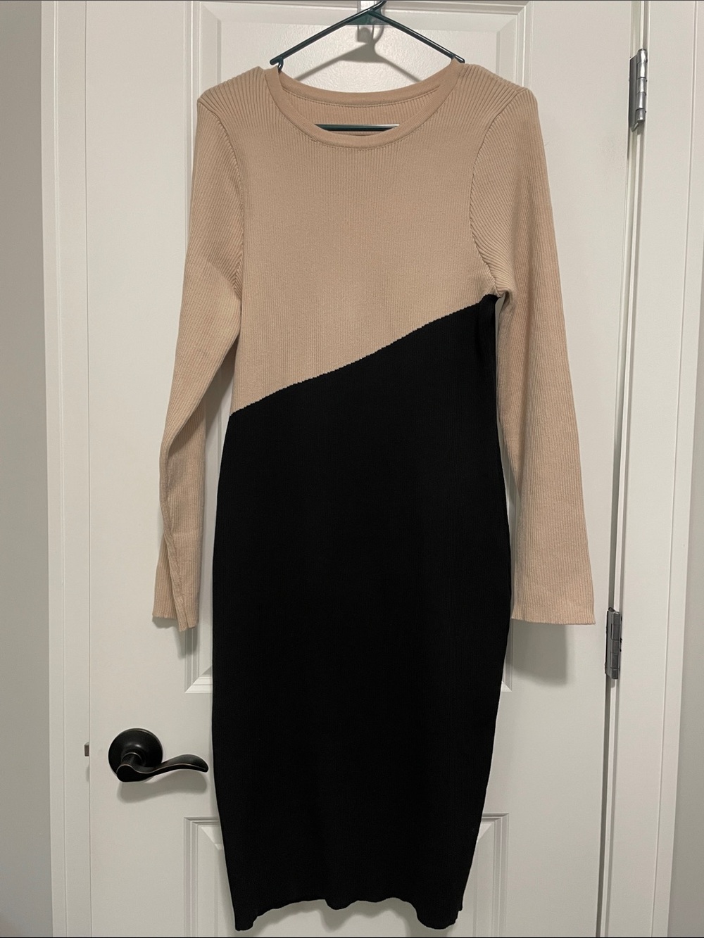 Beige and Black Diagonal Colorblock Long Sleeve Dress